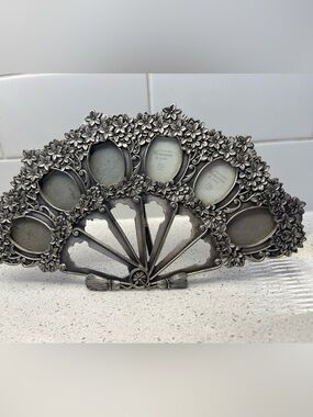 Ganz Treasured Memories Heavy Fan Photo Frame Silver Pewter-Tone Floral
9” x 5”